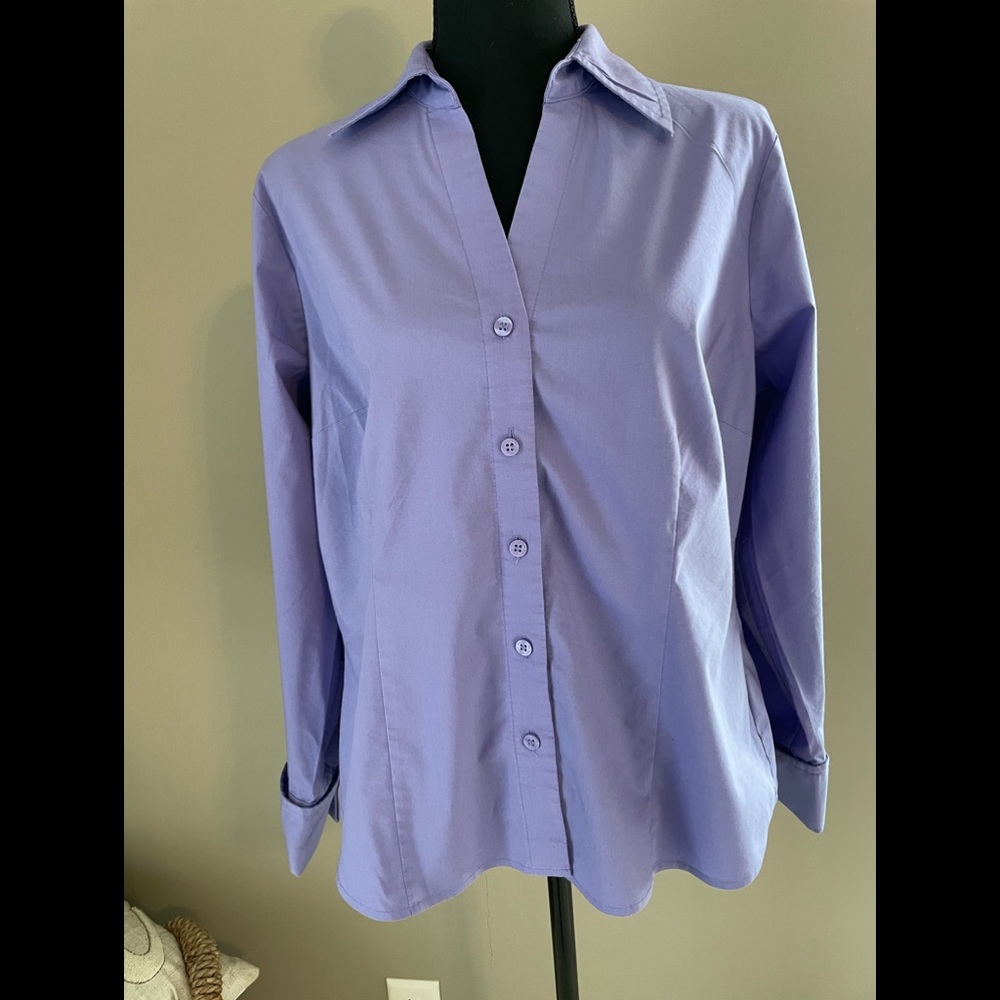 WORTHINGTON Woman’s Button Down Top